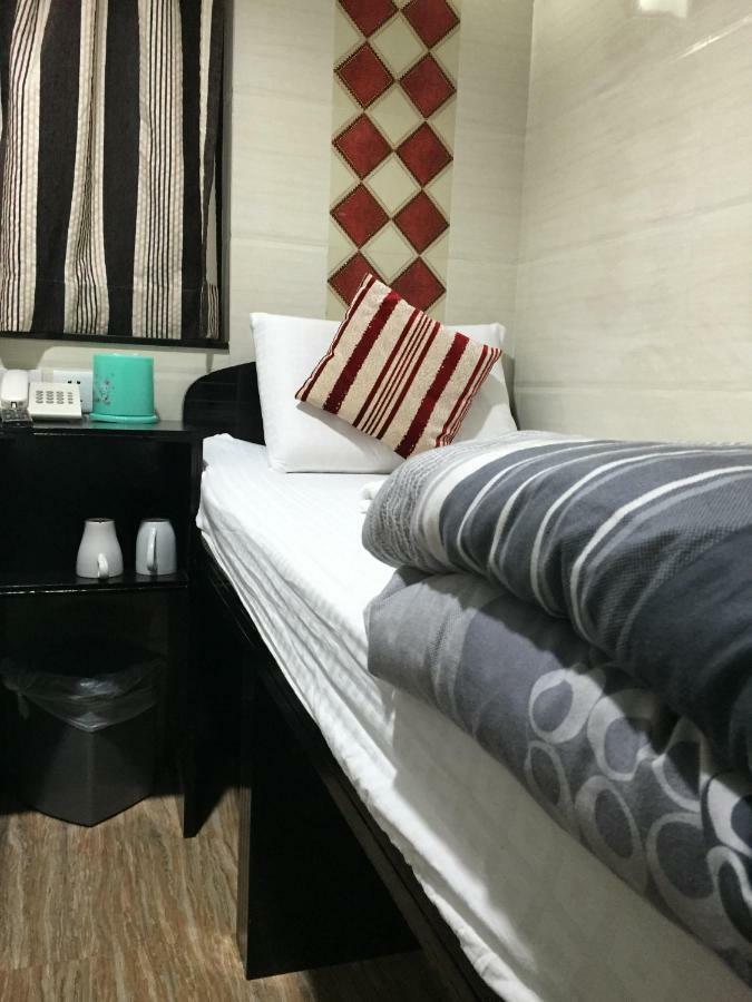 Simplex Guest House Hong Kong Exterior photo