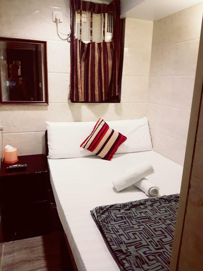 Simplex Guest House Hong Kong Exterior photo